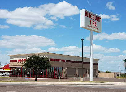 Discount Tire (7301 McPherson Rd) en Laredo