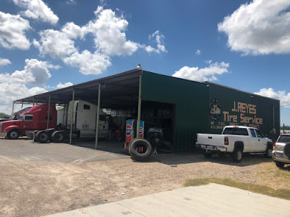 J Reyes Tire Service en Mission